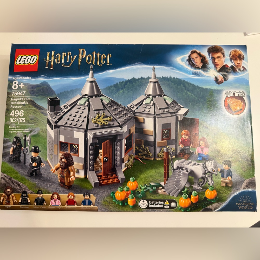 LEGO Harry Potter Hagrid's Hut: Buckbeak's Rescue 75947